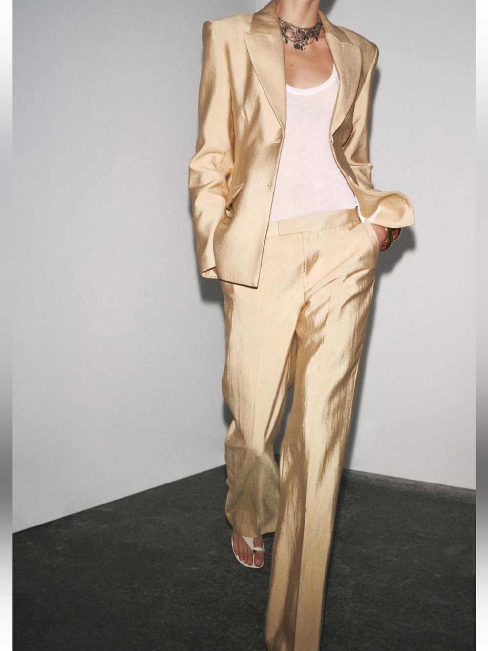 Zara NWT 2 piece SET ZW collection Gold cinch waist structured blazer & pants - Picture 9 of 15